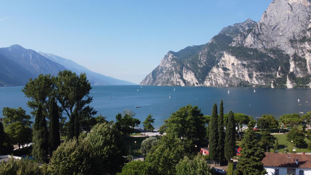 Spiaggia Residence Riva del Garda Exteriör bild