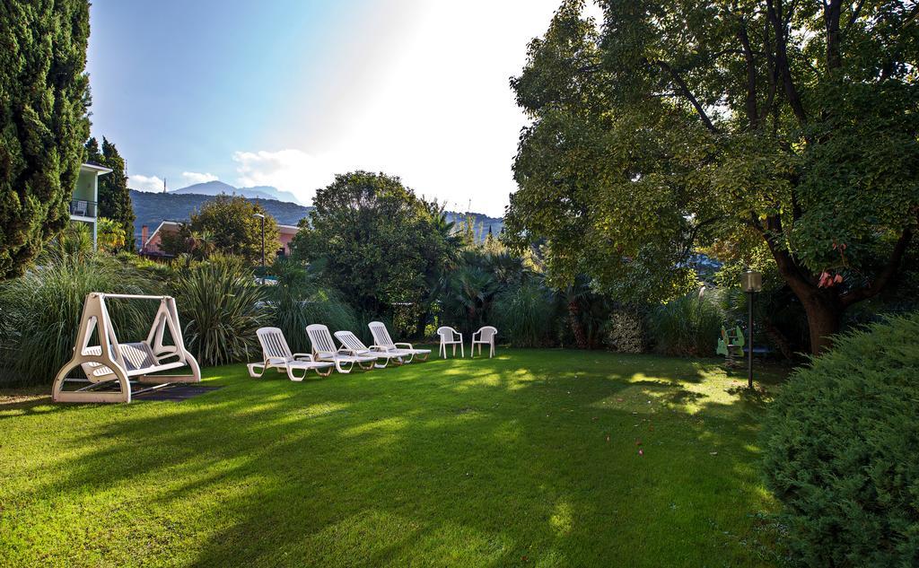 Spiaggia Residence Riva del Garda Exteriör bild